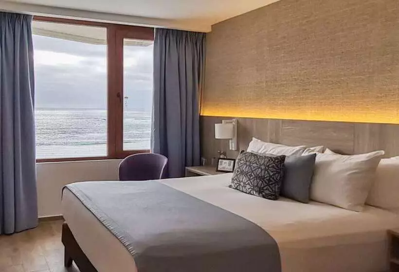 Yachting Hotel Quintero