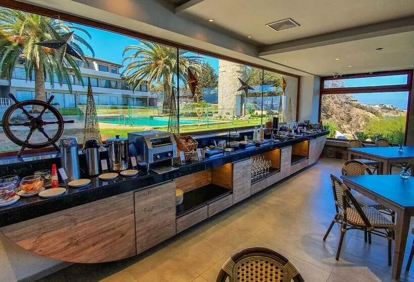 Yachting Hotel Quintero