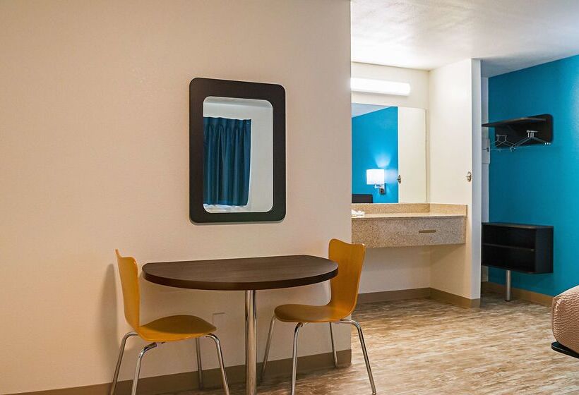 Motel 6bay Saint Louis, Ms