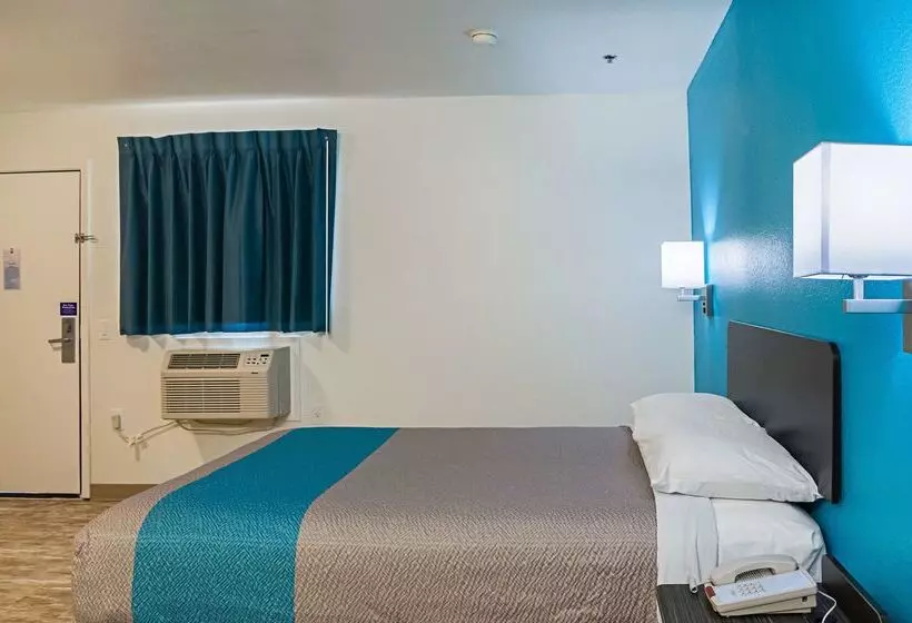 Motel 6bay Saint Louis, Ms