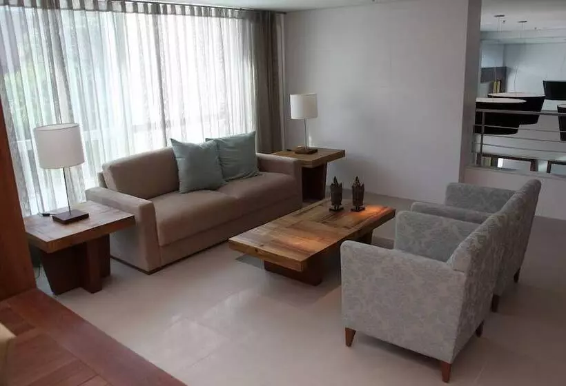 Salvador Business & Flat By Avectur