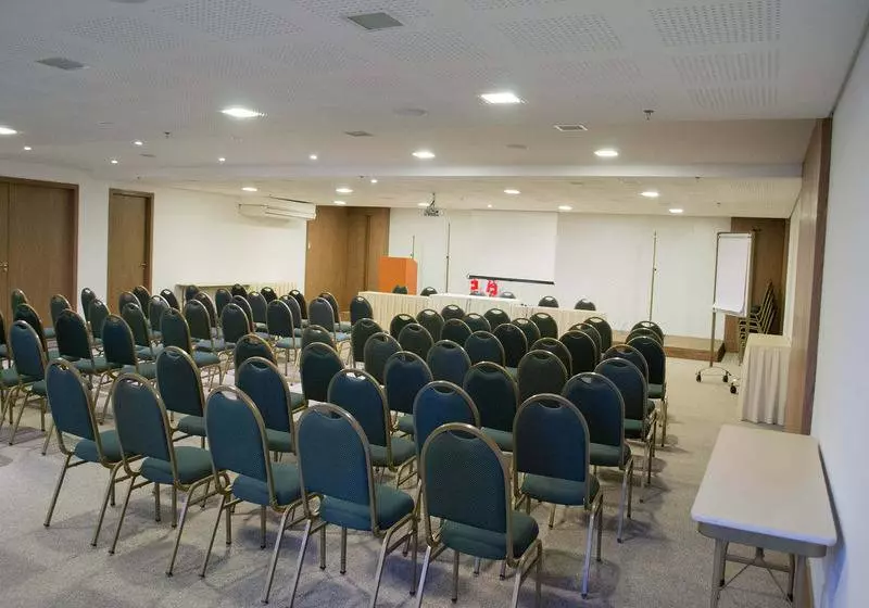 Salvador Business & Flat By Avectur