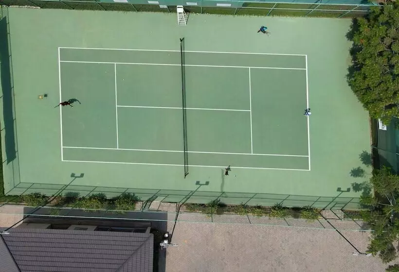 Alisa Hotel North Ridge