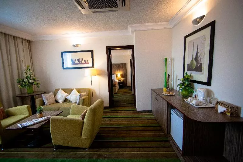 Alisa Hotel North Ridge