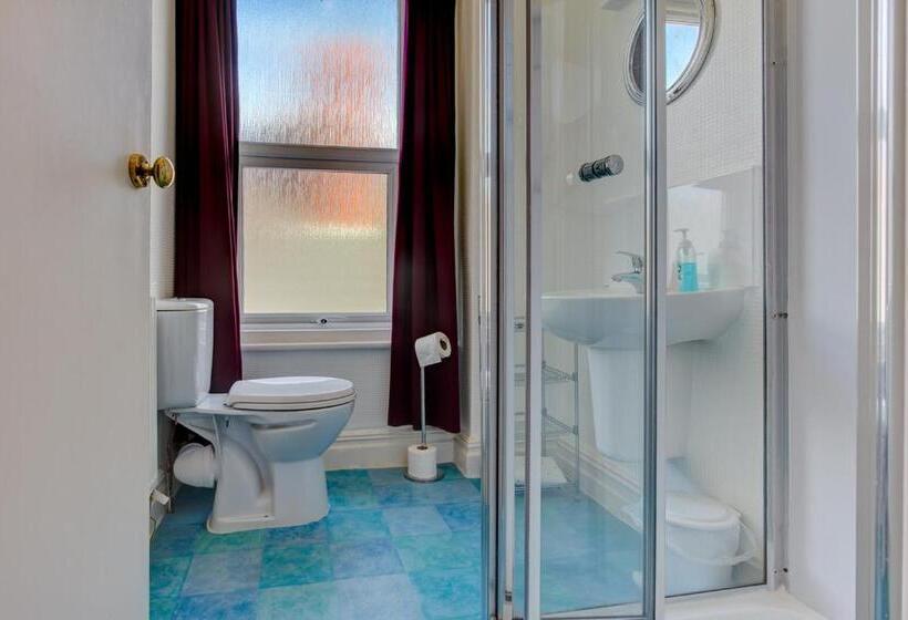 Bed and Breakfast The Claremont