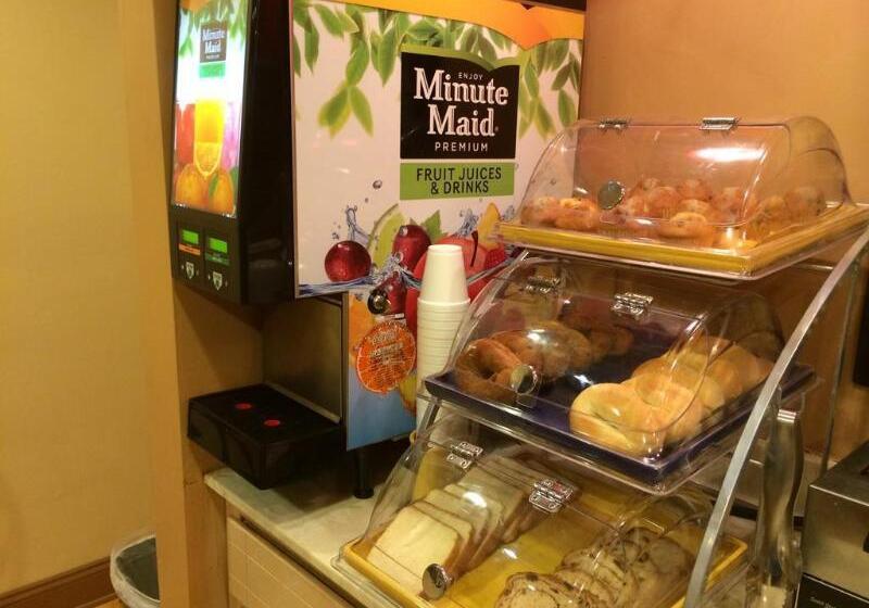 Отель America Best Value Inn Kosciusko