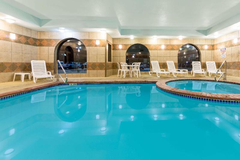 فندق Baymont By Wyndham Perryton