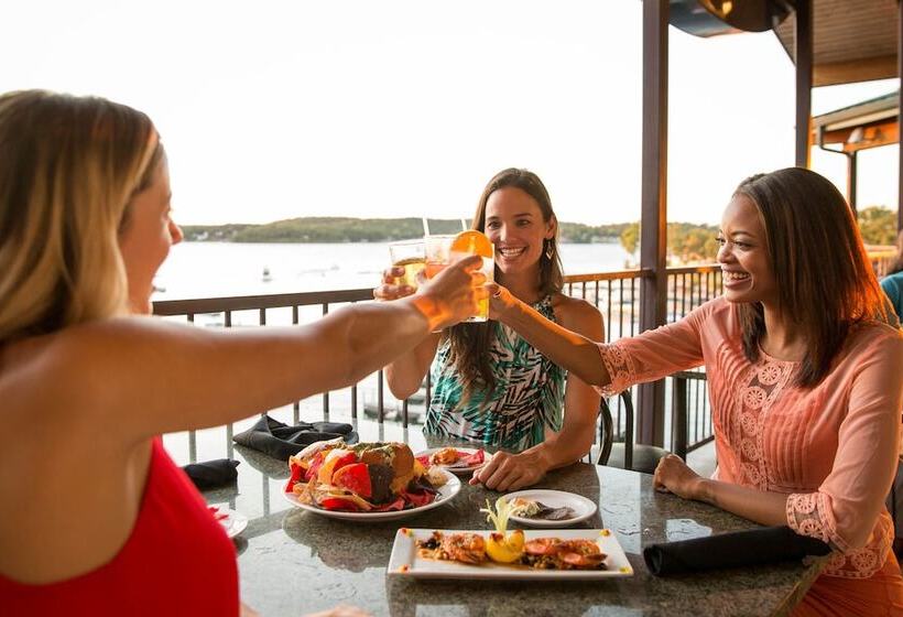 فندق Camden On The Lake Resort