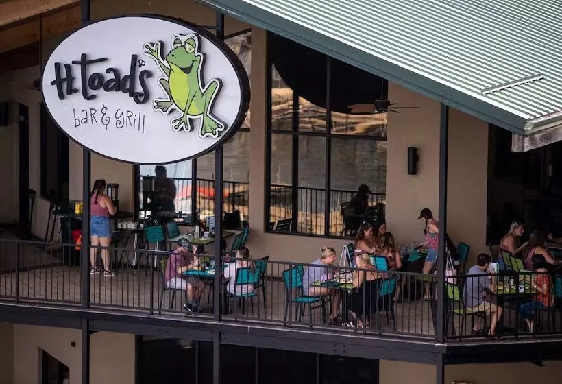 호텔 Camden On The Lake Resort