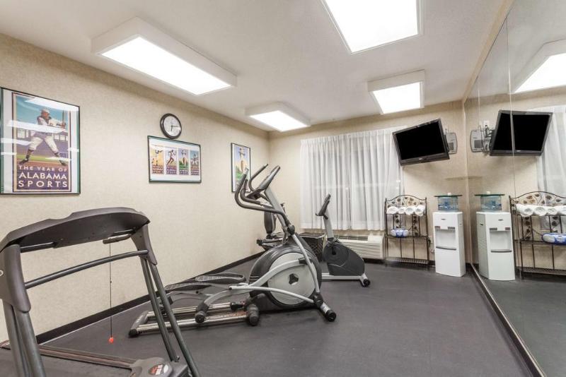 فندق Clarion Pointe Madisonhuntsville