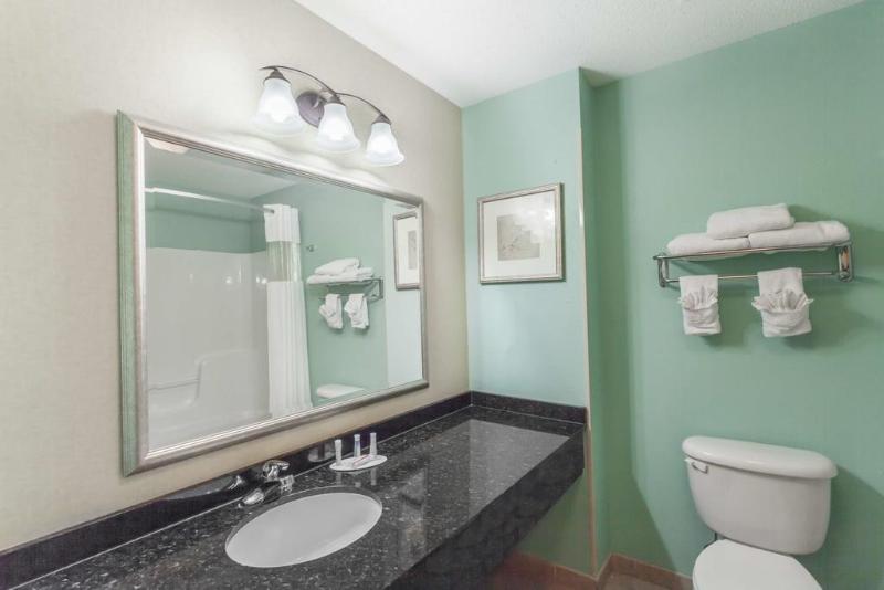 فندق Clarion Pointe Madisonhuntsville