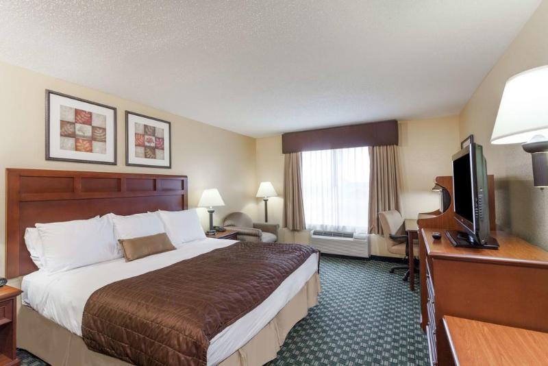 فندق Clarion Pointe Madisonhuntsville