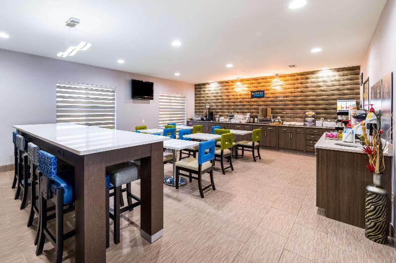 فندق Clarion Pointe Madisonhuntsville