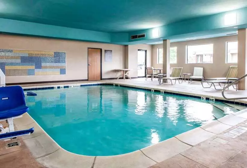 酒店 Comfort Suites