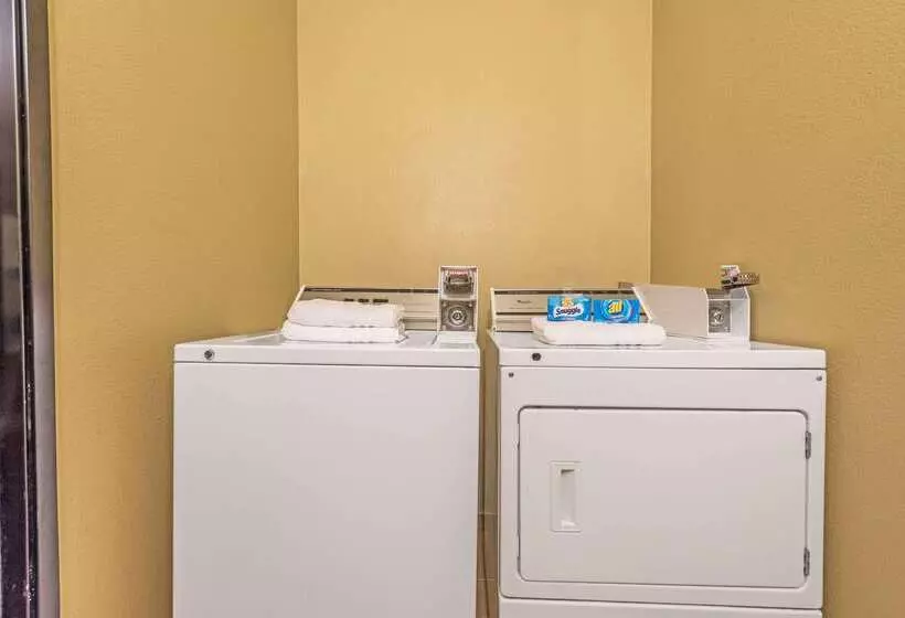 Szálloda Days Inn By Wyndham Rockdale Texas