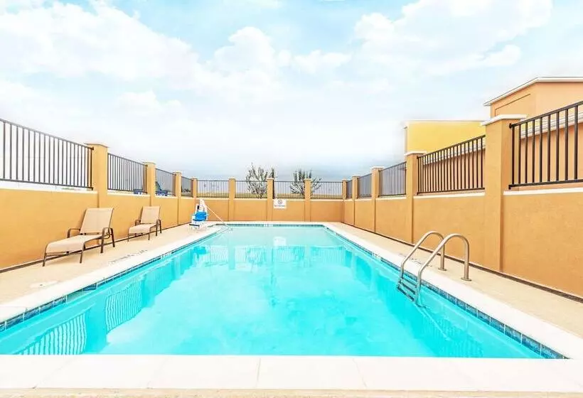 Szálloda Days Inn By Wyndham Rockdale Texas