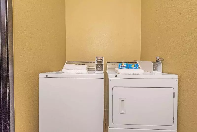 Szálloda Days Inn By Wyndham Rockdale Texas