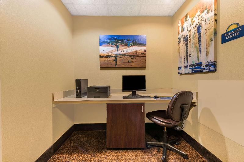 בית מלון כפרי Days Inn By Wyndham Rockdale Texas