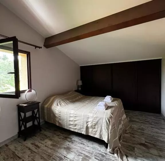 Отель Domaine De La Tannerie Chambres D Hôtes Et Appartements