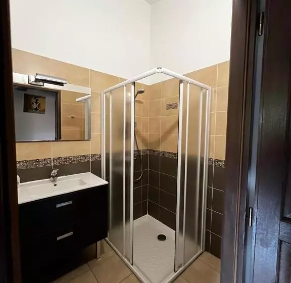 Отель Domaine De La Tannerie Chambres D Hôtes Et Appartements