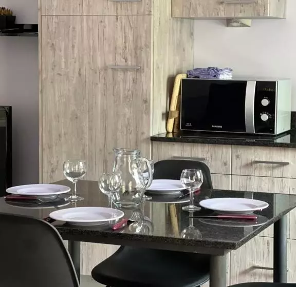 Отель Domaine De La Tannerie Chambres D Hôtes Et Appartements