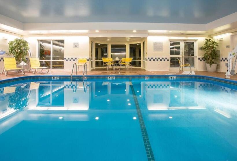 فندق Fairfield Inn & Suites By Marriott Boston Milford