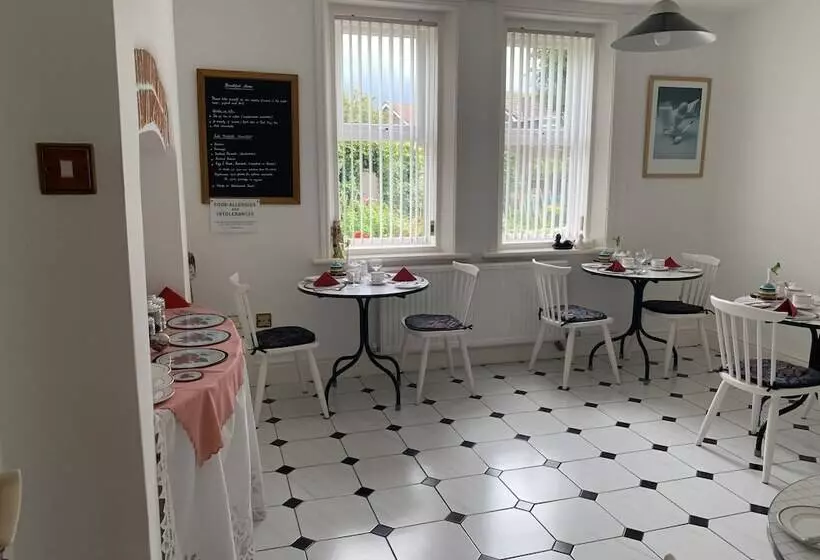 Hotel Green Gables Guest House