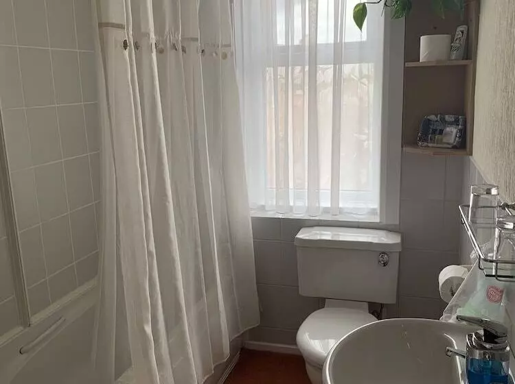 Hotel Green Gables Guest House