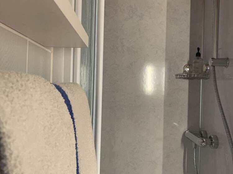 בית מלון כפרי Green Gables Guest House