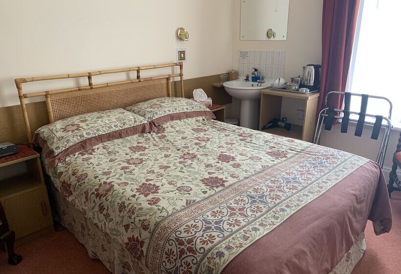 בית מלון כפרי Green Gables Guest House