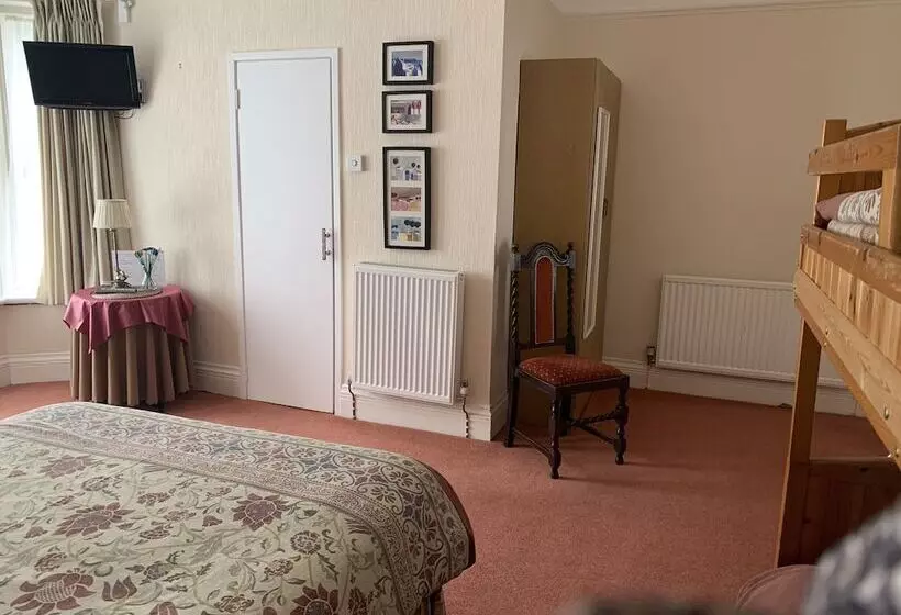 Hotel Green Gables Guest House