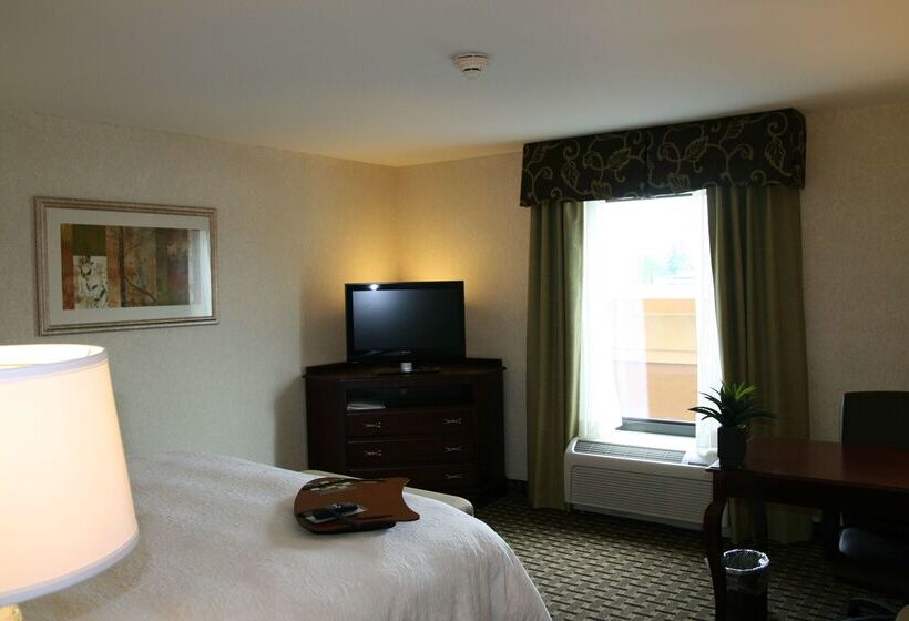 فندق Hampton Inn & Suites Clevelandmentor