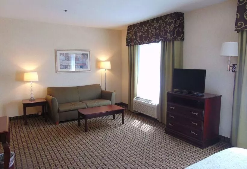 호텔 Hampton Inn & Suites Clevelandmentor