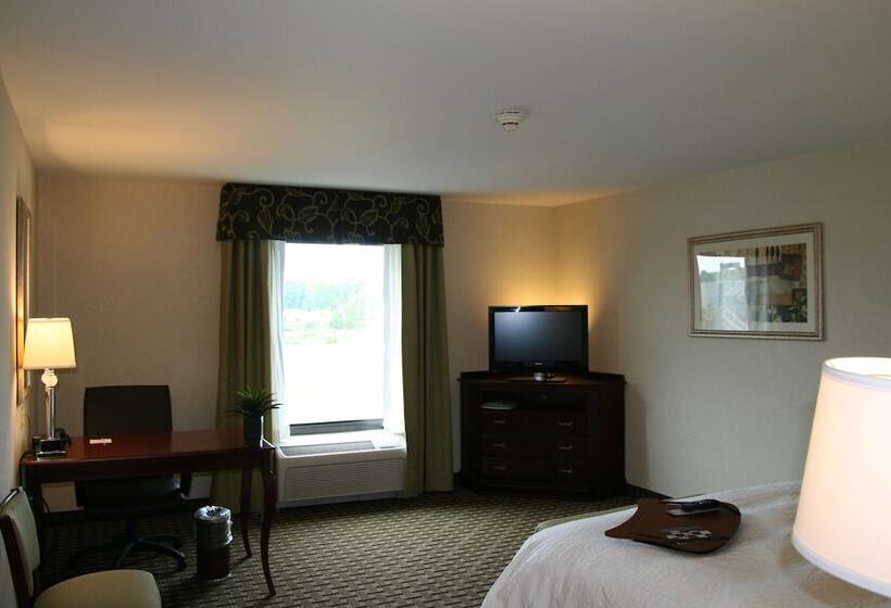 فندق Hampton Inn & Suites Clevelandmentor