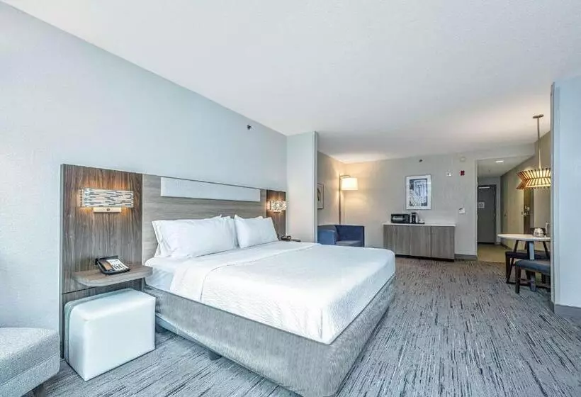 בית מלון כפרי Holiday Inn Express & Suites Charleston Arpt Conv Ctr Area, An Ihg