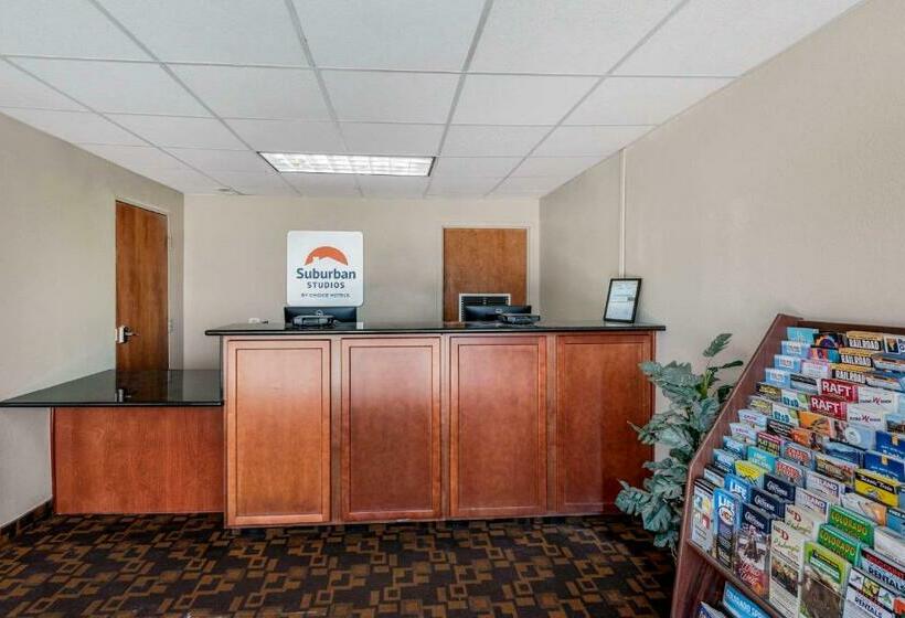 酒店 Suburban Studios Pueblo North