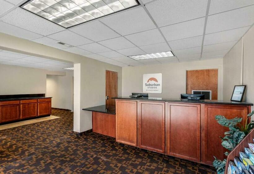 酒店 Suburban Studios Pueblo North