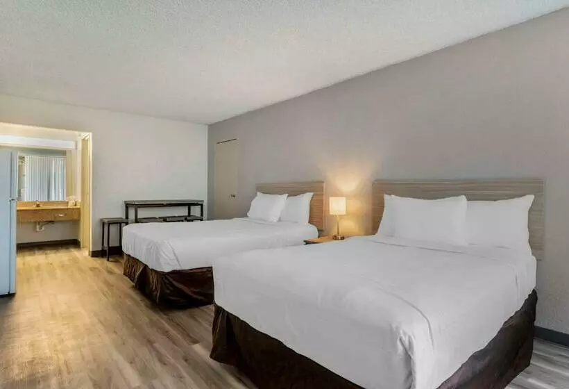 Szálloda Suburban Studios Pueblo North