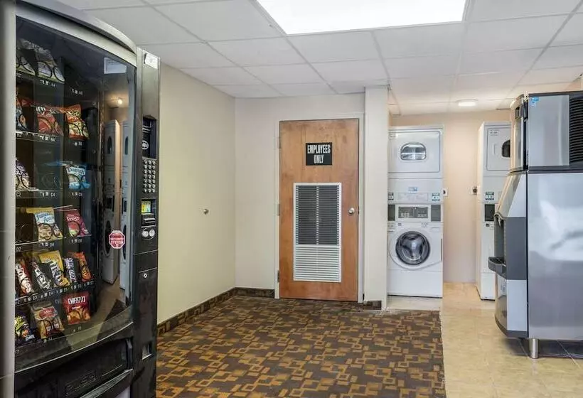 Szálloda Suburban Studios Pueblo North