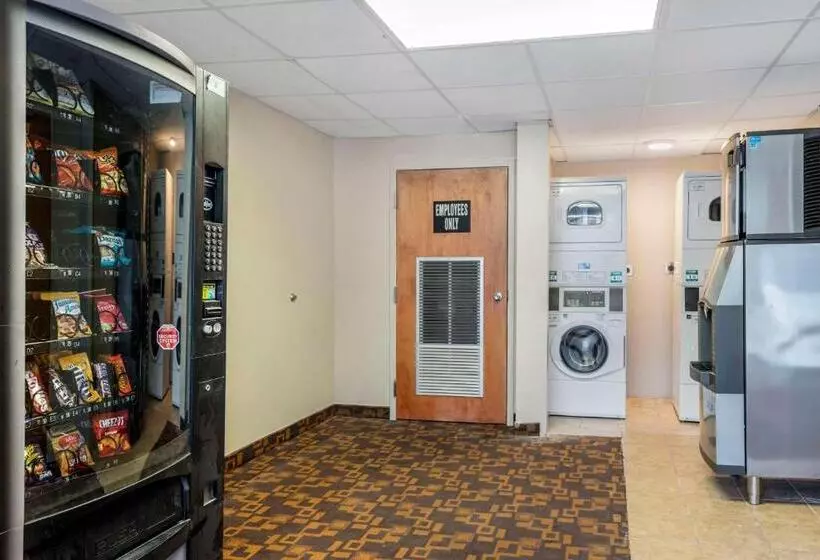 Szálloda Suburban Studios Pueblo North