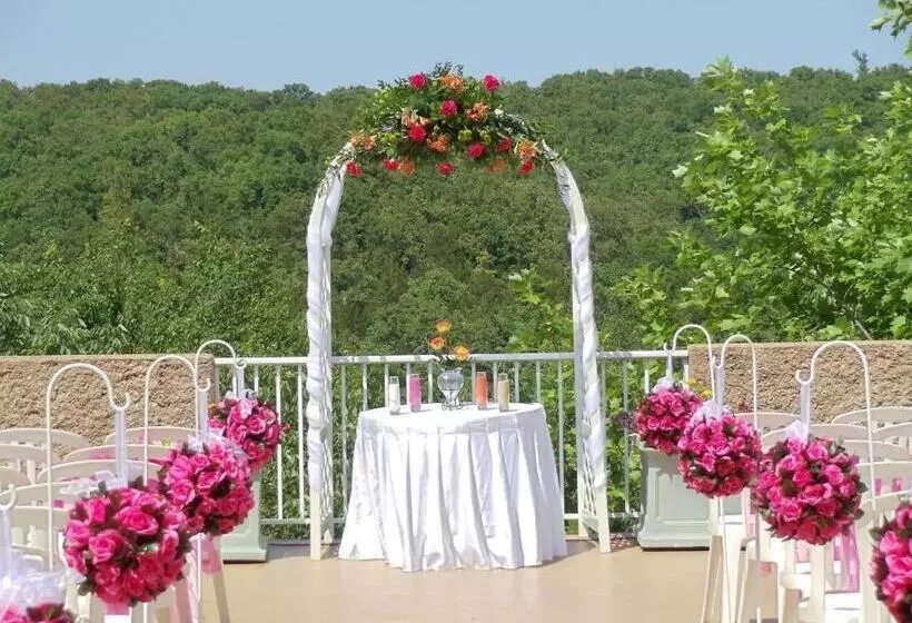 호텔 Tantara Estates