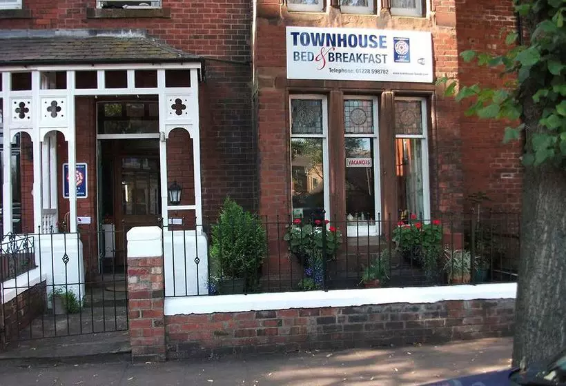 Отель Townhouse Bed & Breakfast