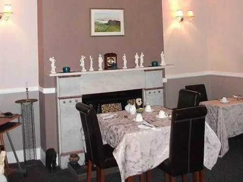 Отель Townhouse Bed & Breakfast