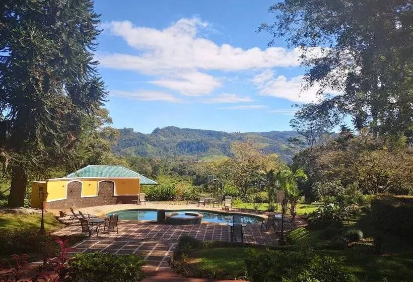 هتل Villa Florencia