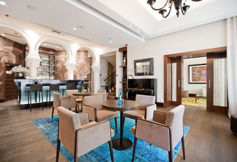 فندق Villa Orsula