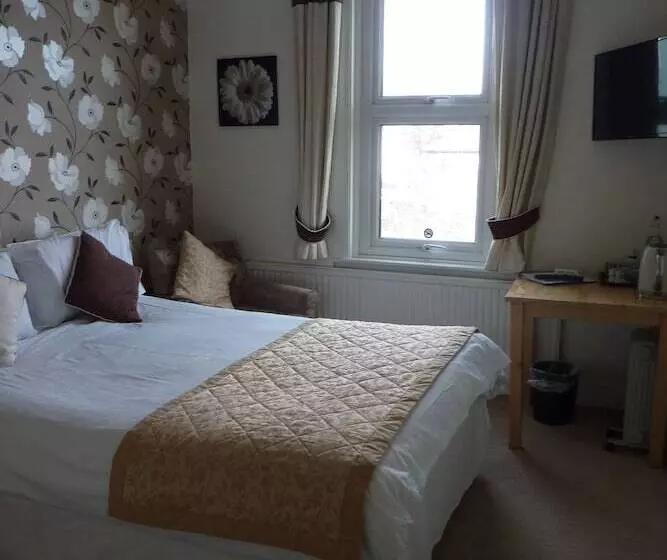 Pebbles Guest House