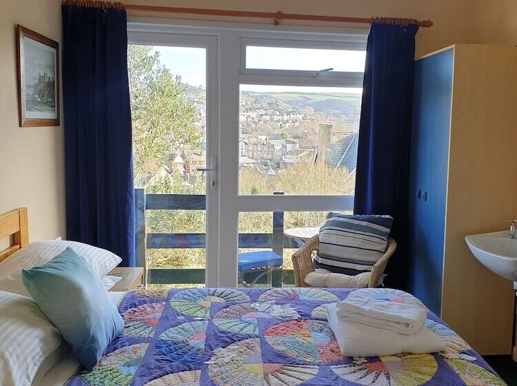 בית מלון כפרי Avoncourt Lodge