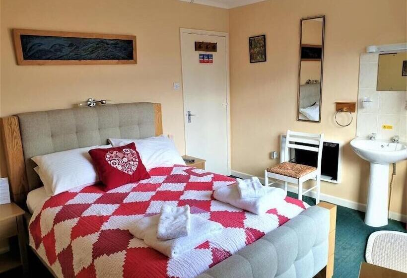 בית מלון כפרי Avoncourt Lodge