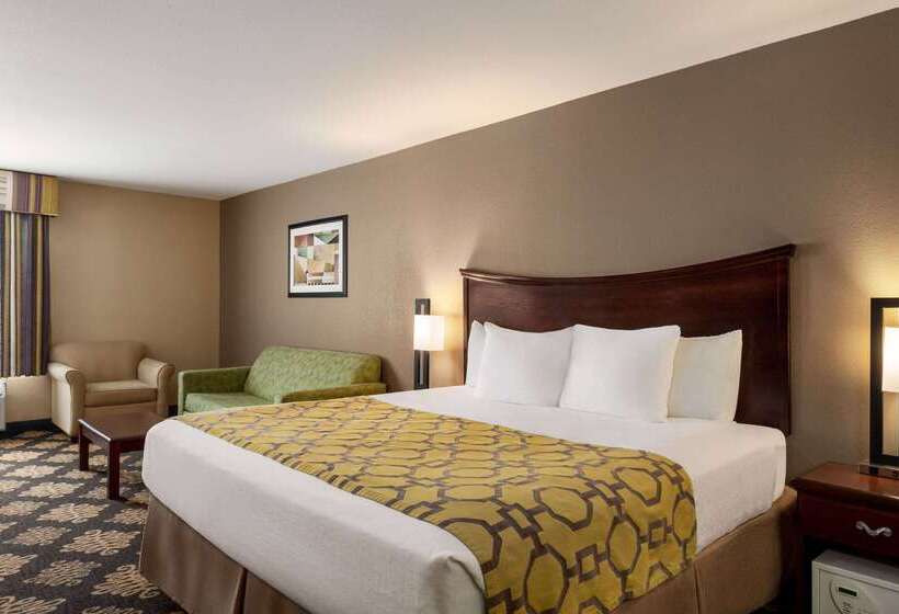 Отель Baymont By Wyndham Wichita Falls
