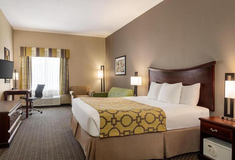 Отель Baymont By Wyndham Wichita Falls